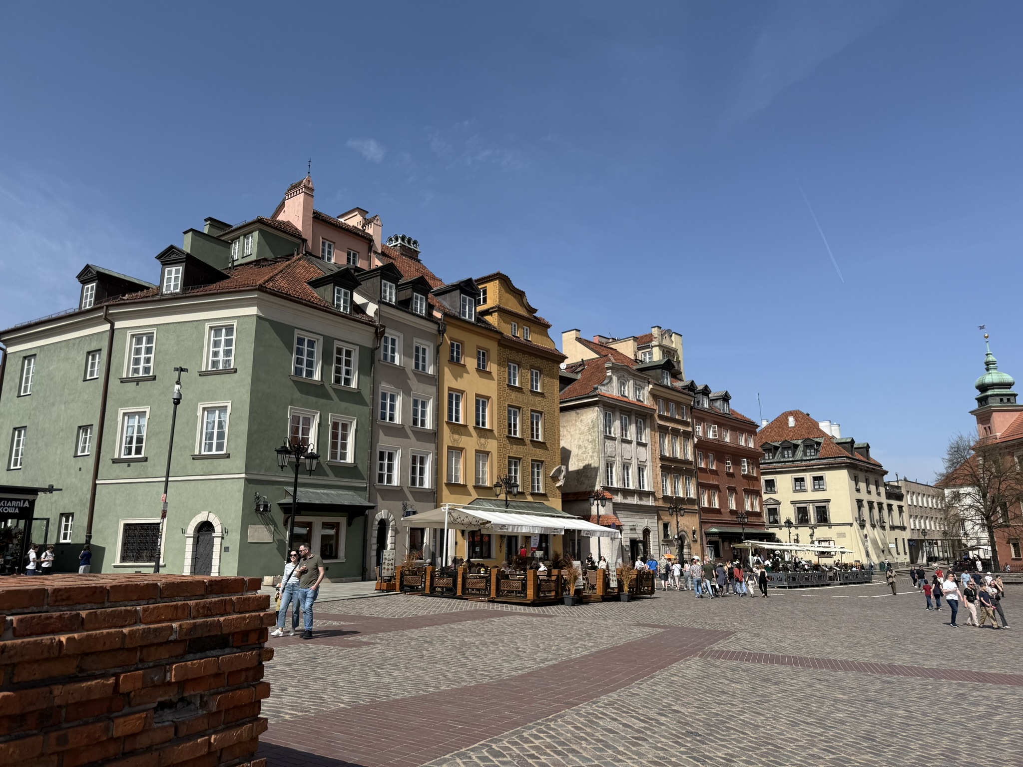 Coldwell Banker Around the World: April 2025